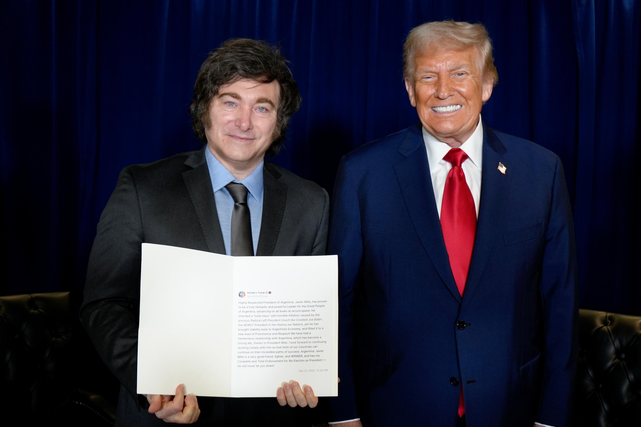 Milei y Trump durante la reunión. Foto: X