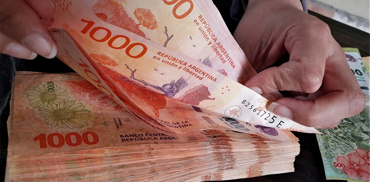Pesos Argentinos