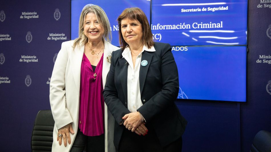 Alejandra Monteoliva y Patricia Bullrich.