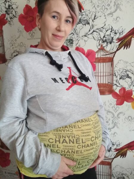 Olha, gestante de Franchu